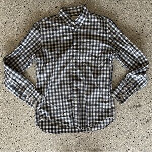 J. Crew Men’s Navy and White Gingham Button-Down Slim Shirt